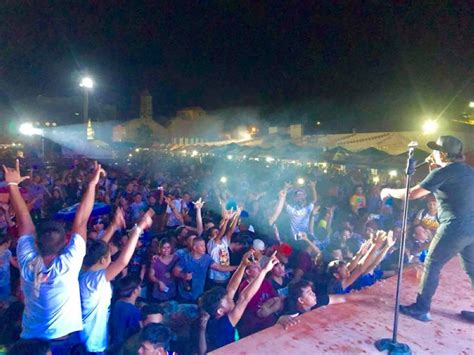 Tacloban fiesta highlights new tourism brand .